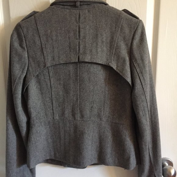 Classic jacket for women - Picture 3 of 3